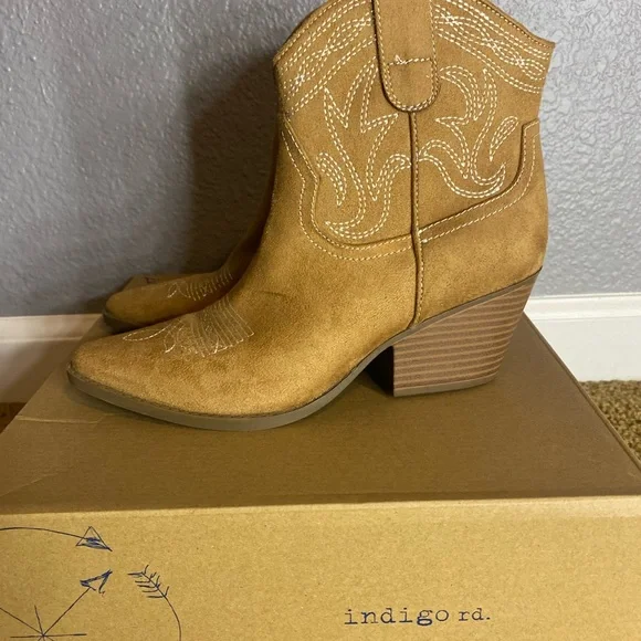 Brown indigo boots - Picture 4 of 5